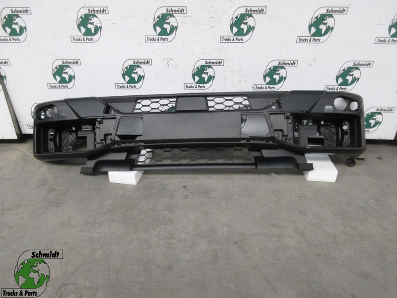 Iveco 5801690553 BUMPER IVECO EUROCARGO EURO 6 NIEUW - Bumper for Truck: picture 1 Iveco 5801690553 BUMPER IVECO EUROCARGO EURO 6 NIEUW - Bumper for Truck: picture 1
