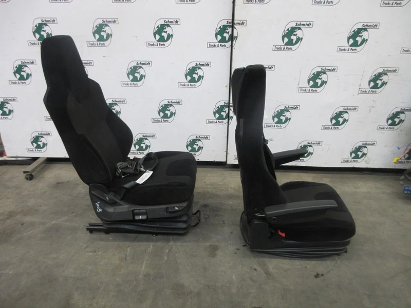 MAN 81.62310-6439 // 81.62310-6394 STOELEN SET MAN 18.430 MODEL 2023 - Seat for Truck: picture 2 MAN 81.62310-6439 // 81.62310-6394 STOELEN SET MAN 18.430 MODEL 2023 - Seat for Truck: picture 2