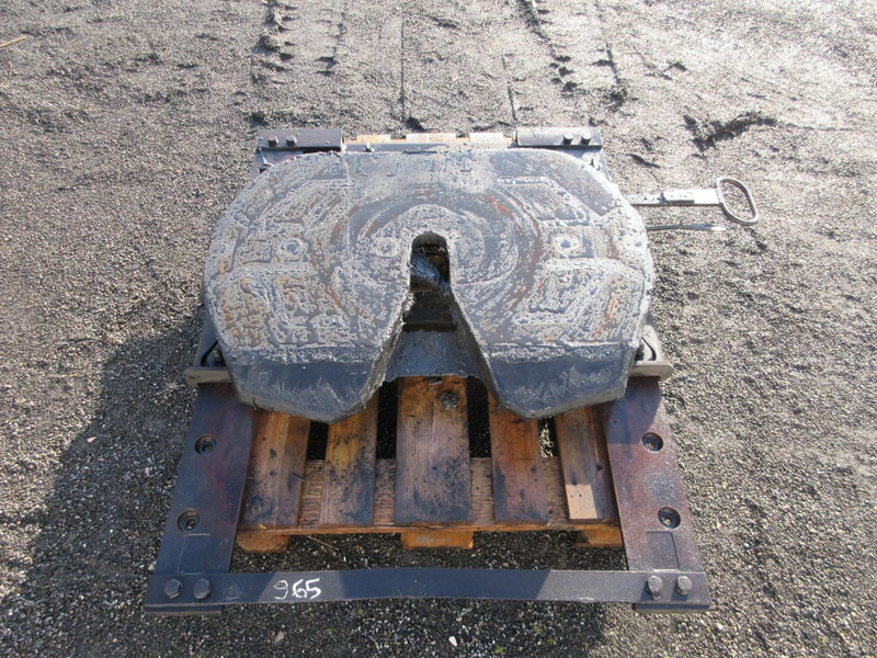 SAF G50-X/D152,3 U20,0 SK-S 3620 G50-X/D152,3 U20,0 SK-S 3620 MAN 24.500 TGX MODEL 2020 SCHUIFSCHOTEL - Fifth wheel coupling for Truck: picture 2 SAF G50-X/D152,3 U20,0 SK-S 3620 G50-X/D152,3 U20,0 SK-S 3620 MAN 24.500 TGX MODEL 2020 SCHUIFSCHOTEL - Fifth wheel coupling for Truck: picture 2