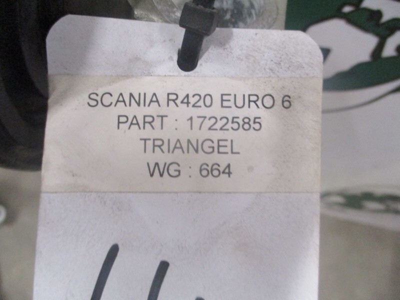 Scania R420 1722585 TRIANGEL EURO 6 - V-stay for Truck: picture 2 Scania R420 1722585 TRIANGEL EURO 6 - V-stay for Truck: picture 2