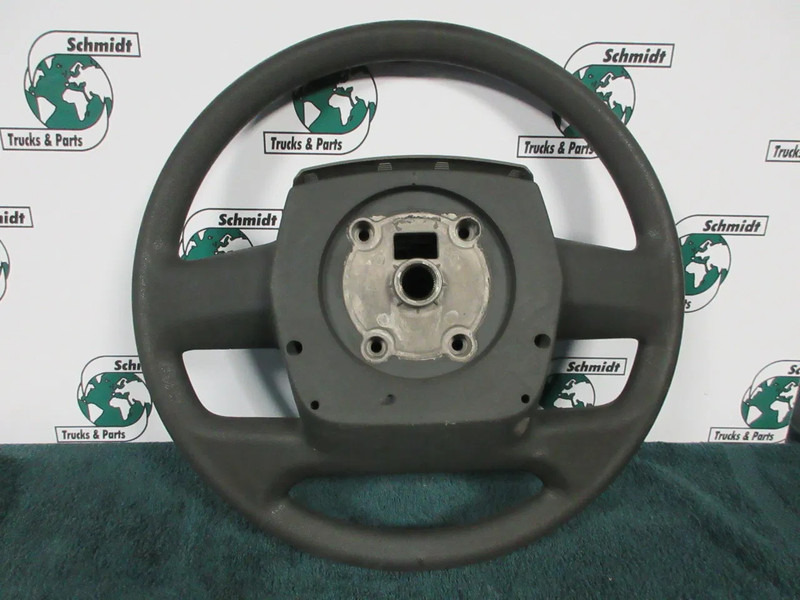 Volvo 82321333 // 84192839 STUURWIEL VOLVO FH 460 - Steering wheel for Truck: picture 2 Volvo 82321333 // 84192839 STUURWIEL VOLVO FH 460 - Steering wheel for Truck: picture 2