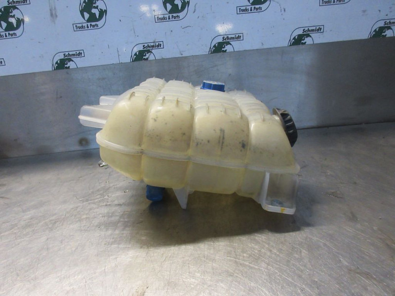 Volvo FH500 21883433 EXPANSIEVAT EURO 6 - Expansion tank for Truck: picture 4 Volvo FH500 21883433 EXPANSIEVAT EURO 6 - Expansion tank for Truck: picture 4