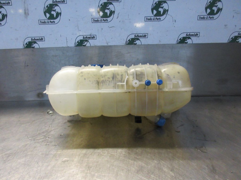Volvo FH500 21883433 EXPANSIEVAT EURO 6 - Expansion tank for Truck: picture 3 Volvo FH500 21883433 EXPANSIEVAT EURO 6 - Expansion tank for Truck: picture 3