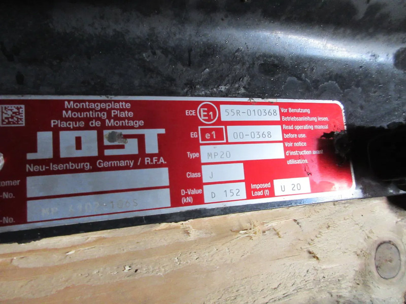 Jost D152 U 20 // M P 20 55R D152 U 20 // M P 20 55R MAN TGX 18.500 EURO 6 MODEL 2020 - Fifth wheel coupling for Truck: picture 5 Jost D152 U 20 // M P 20 55R D152 U 20 // M P 20 55R MAN TGX 18.500 EURO 6 MODEL 2020 - Fifth wheel coupling for Truck: picture 5
