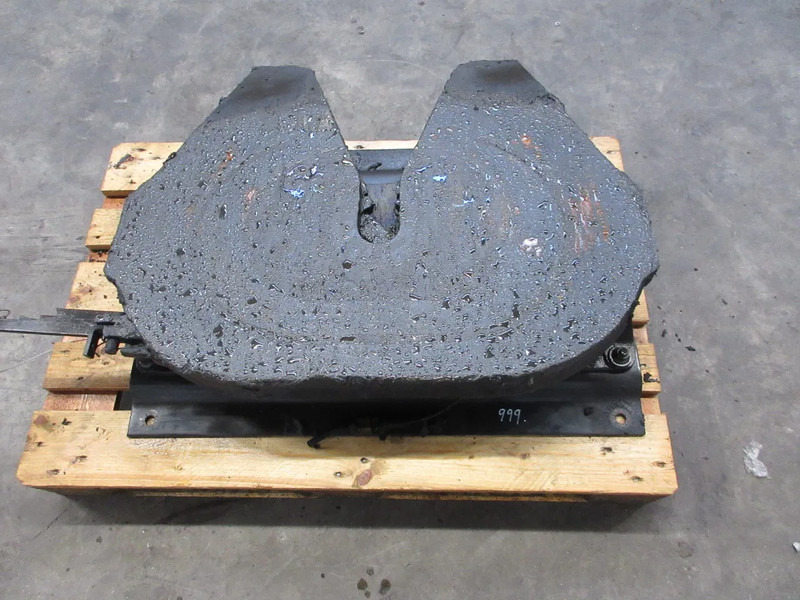 Jost G50-X 37C D 152 U 20 G50-X 37C D 152 U 20 MAN 18.460 EURO 6 MODEL 2020 - Fifth wheel coupling for Truck: picture 3 Jost G50-X 37C D 152 U 20 G50-X 37C D 152 U 20 MAN 18.460 EURO 6 MODEL 2020 - Fifth wheel coupling for Truck: picture 3