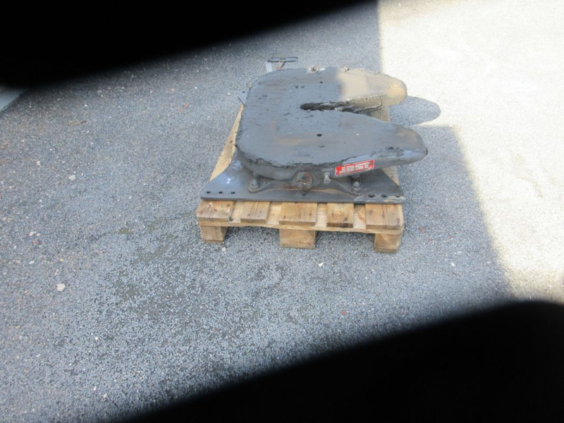 Jost JSK36D/ G50-X/D 152 JSK36D/ G50-X/D 152 RENAULT T 430 EURO 6 - Fifth wheel coupling for Truck: picture 2 Jost JSK36D/ G50-X/D 152 JSK36D/ G50-X/D 152 RENAULT T 430 EURO 6 - Fifth wheel coupling for Truck: picture 2