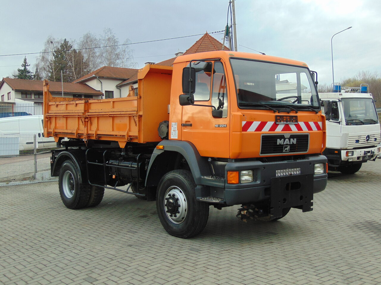 MAN 18-224 4x4 KIPER - Tipper: picture 2 MAN 18-224 4x4 KIPER - Tipper: picture 2