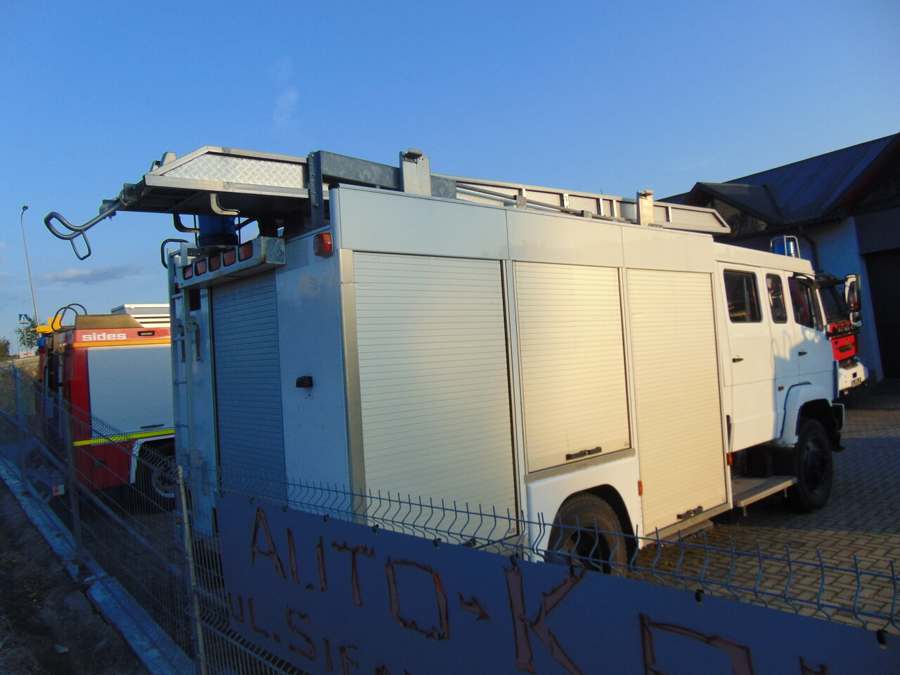 MERCEDES-BENZ 1124AF 4x4 MAGIRUS - Fire engine: picture 4 MERCEDES-BENZ 1124AF 4x4 MAGIRUS - Fire engine: picture 4