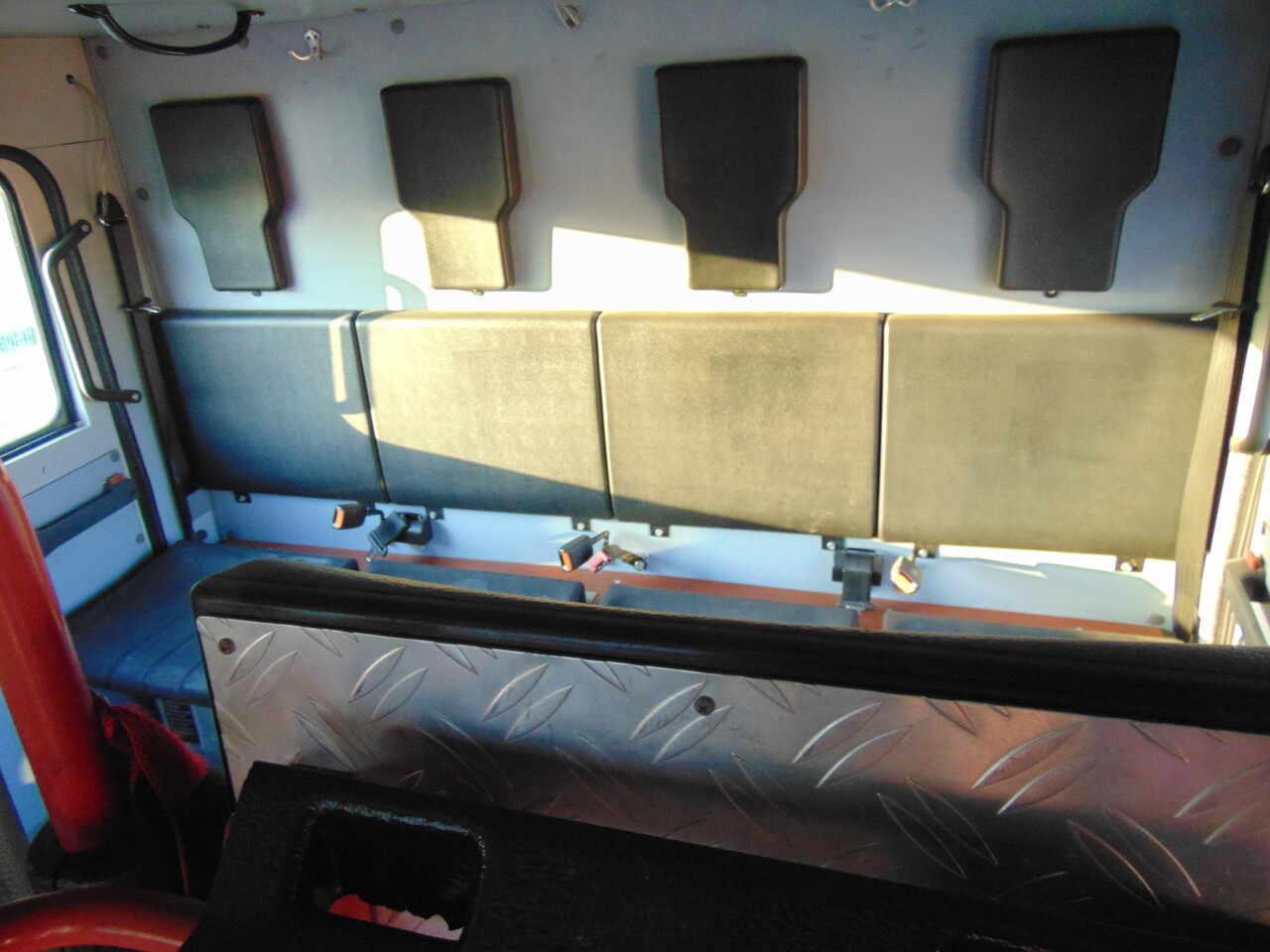 Fire engine MERCEDES-BENZ 1124AF 4x4 MAGIRUS: picture 14