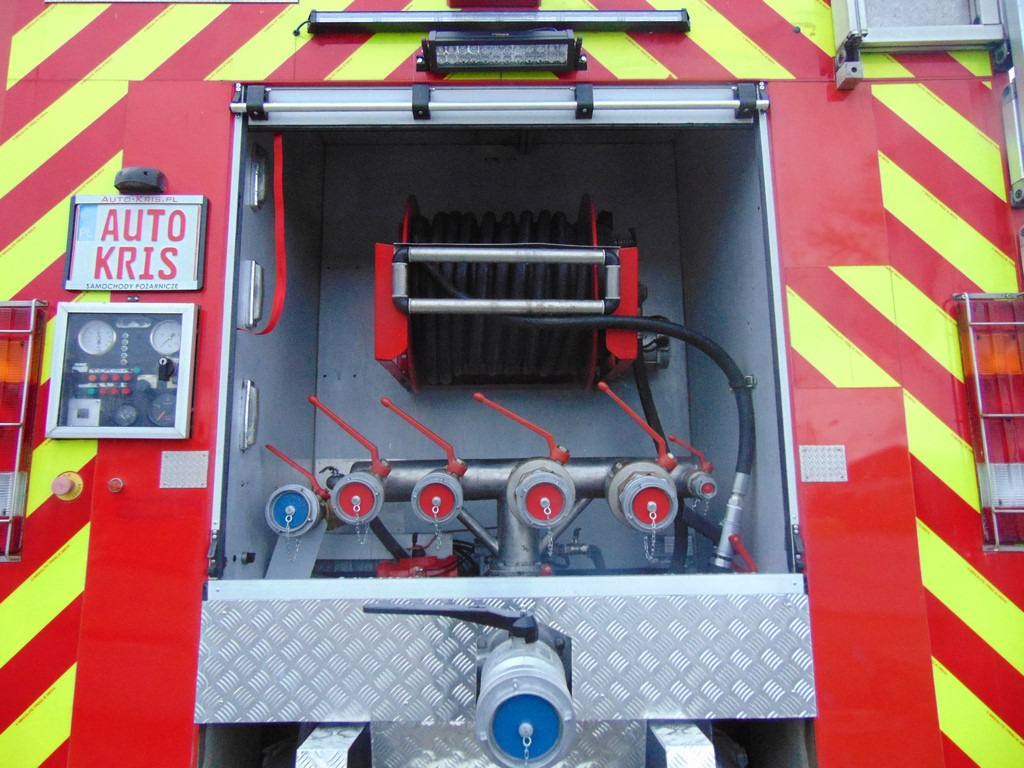 Fire engine MERCEDES-BENZ Actros 2031 V8 GICAR: picture 13
