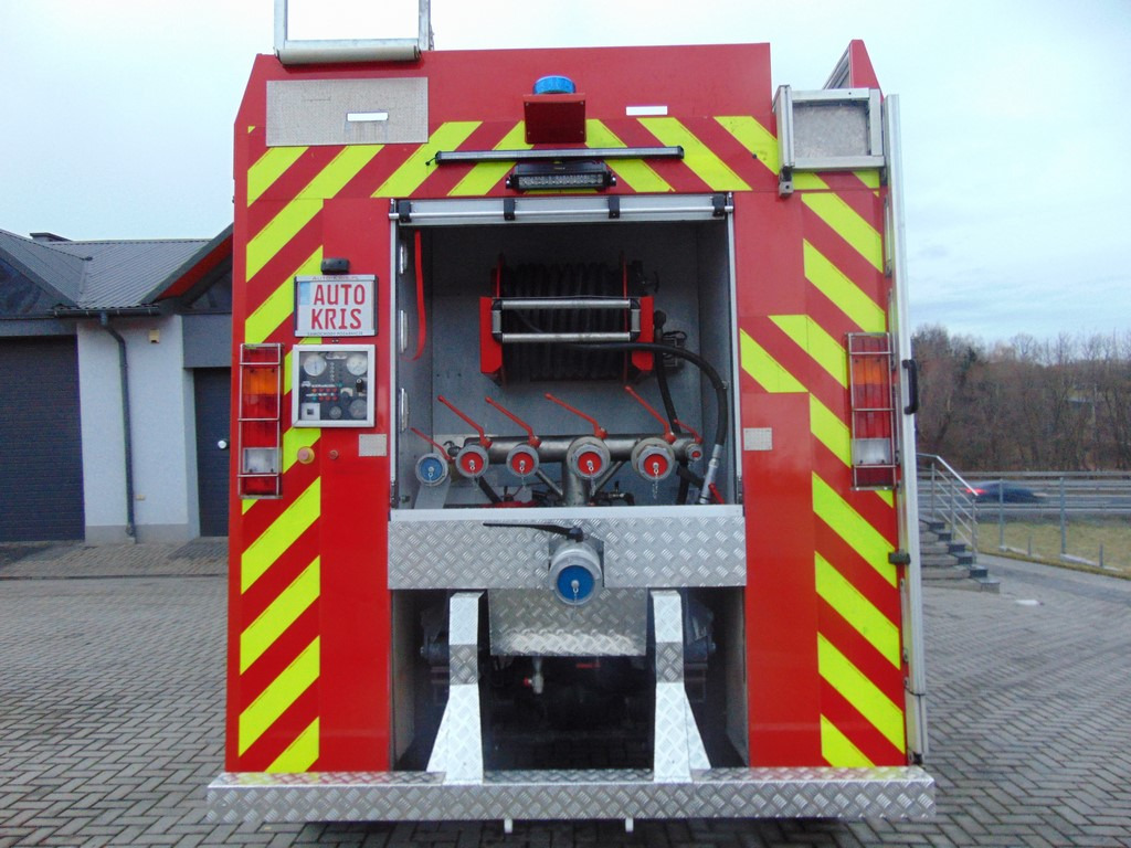 Fire engine MERCEDES-BENZ Actros 2031 V8 GICAR: picture 12