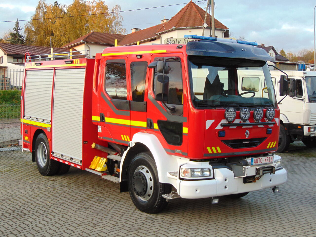 RENAULT Midlum 270dCi Camiva - Fire engine: picture 2 RENAULT Midlum 270dCi Camiva - Fire engine: picture 2