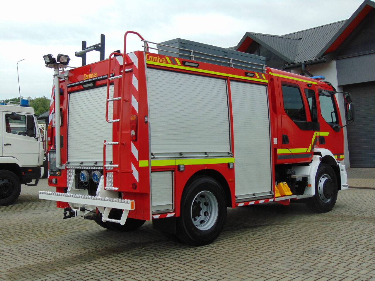 RENAULT Midlum 270dCi Camiva - Fire engine: picture 4 RENAULT Midlum 270dCi Camiva - Fire engine: picture 4