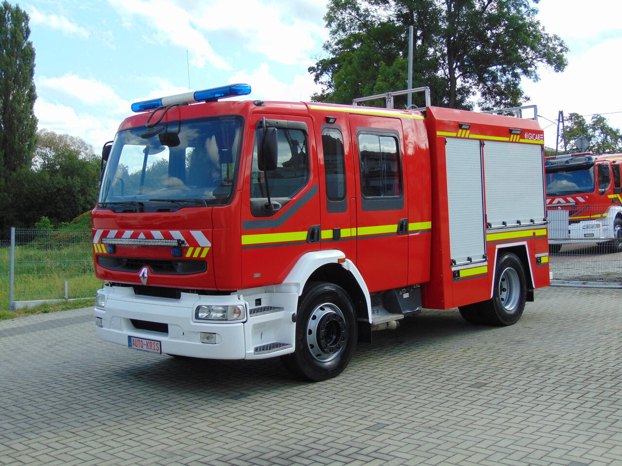 RENAULT Premium 260 GICAR - Fire engine: picture 1 RENAULT Premium 260 GICAR - Fire engine: picture 1