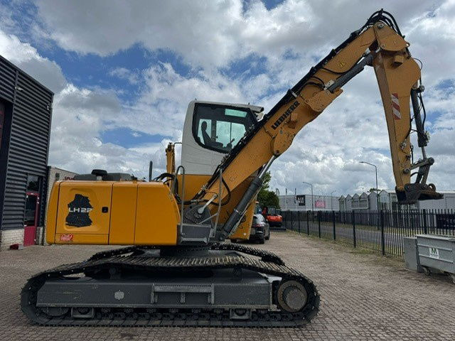 Liebherr LH 22 C Litronic 95 Rijwerk - Material handler: picture 5 Liebherr LH 22 C Litronic 95 Rijwerk - Material handler: picture 5