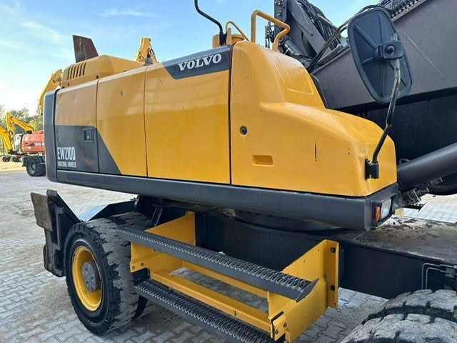 Material handler Volvo EW210D MH: picture 17