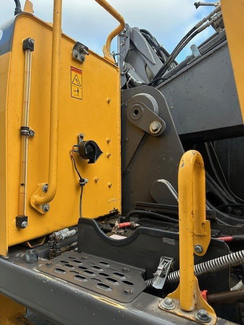 Material handler Volvo EW210D MH: picture 20