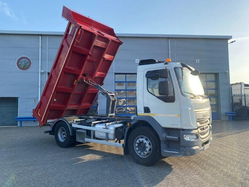DAF LF310 / MAREL TIPPER / TUV:09-08-2024 / ONLY:145335 KM / MANUAL / EURO-6 / 2016 - Tipper: picture 5 DAF LF310 / MAREL TIPPER / TUV:09-08-2024 / ONLY:145335 KM / MANUAL / EURO-6 / 2016 - Tipper: picture 5