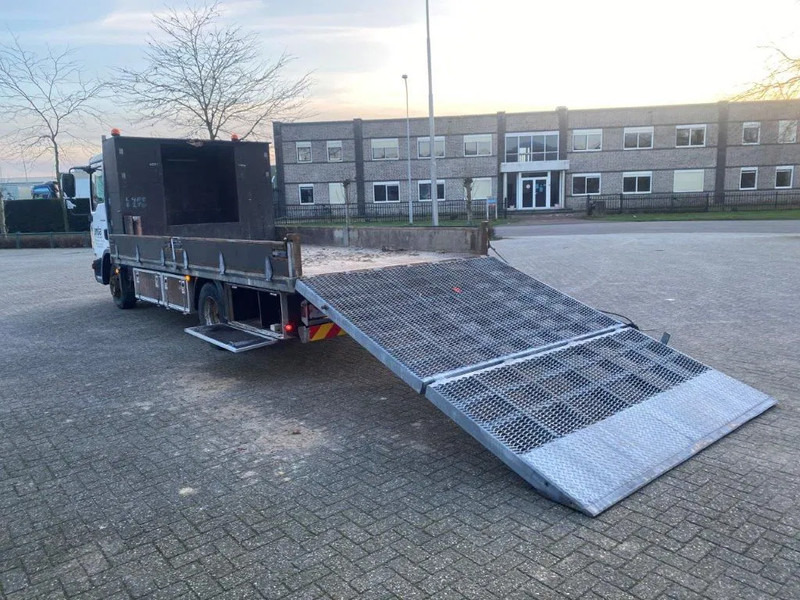 MAN TGL10-180 / HYDRAULISCH PLATFORM / ONLY: 428970 KM / MANUAL / EURO-4 / 2007 - Car transporter truck: picture 4 MAN TGL10-180 / HYDRAULISCH PLATFORM / ONLY: 428970 KM / MANUAL / EURO-4 / 2007 - Car transporter truck: picture 4