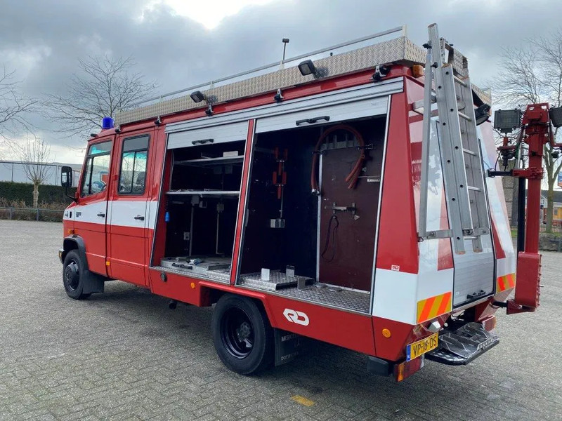 Mercedes-Benz 811D / NL VAN / DOUBLE CREWCAB / DOUBLE AIR REAR / TOP CONDITION / ONLY:16261 KM / MARGE!! / TUV:01-12-2025 / AUTOMATIC / 1992 - Fire engine: picture 3 Mercedes-Benz 811D / NL VAN / DOUBLE CREWCAB / DOUBLE AIR REAR / TOP CONDITION / ONLY:16261 KM / MARGE!! / TUV:01-12-2025 / AUTOMATIC / 1992 - Fire engine: picture 3