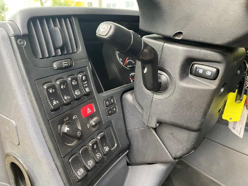 Cab chassis truck Scania P250 / NL TRUCK / LWDS / FULL-AIR / GOOD CONDITION / AUTOMATIC / EURO-6 / 2015: picture 11