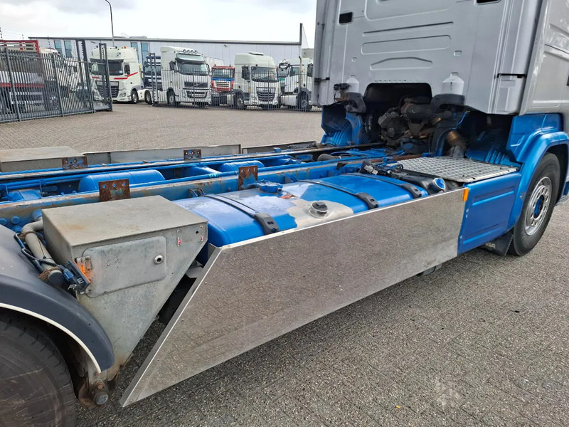 Cab chassis truck Scania R580 V8 / RETARDER / LIFT+LENKACHSE / FULL-AIR / PLATFORM 2000 KG / LEATHER / AIRCO / AUTOMATIC / EURO-6 / 2014: picture 9