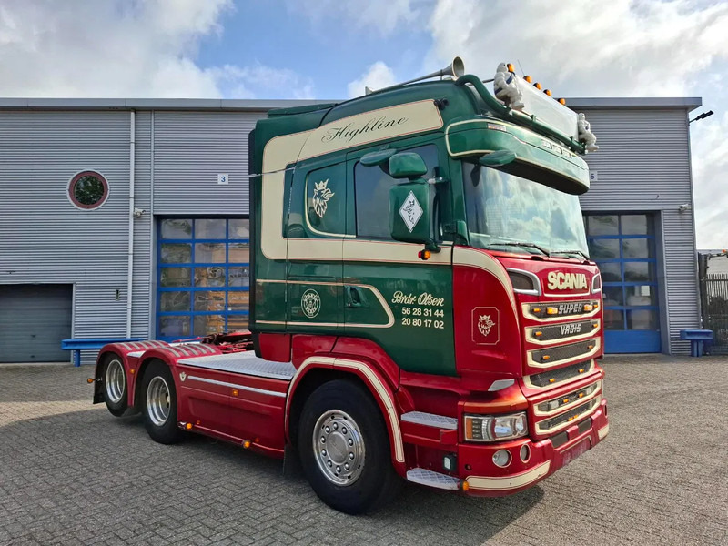 Scania R580 V8 / ONLY:478179KM / HYDRAULICS / LEATHER / AUTOMATIC / EURO-6 / 2016 - Tractor unit: picture 2 Scania R580 V8 / ONLY:478179KM / HYDRAULICS / LEATHER / AUTOMATIC / EURO-6 / 2016 - Tractor unit: picture 2