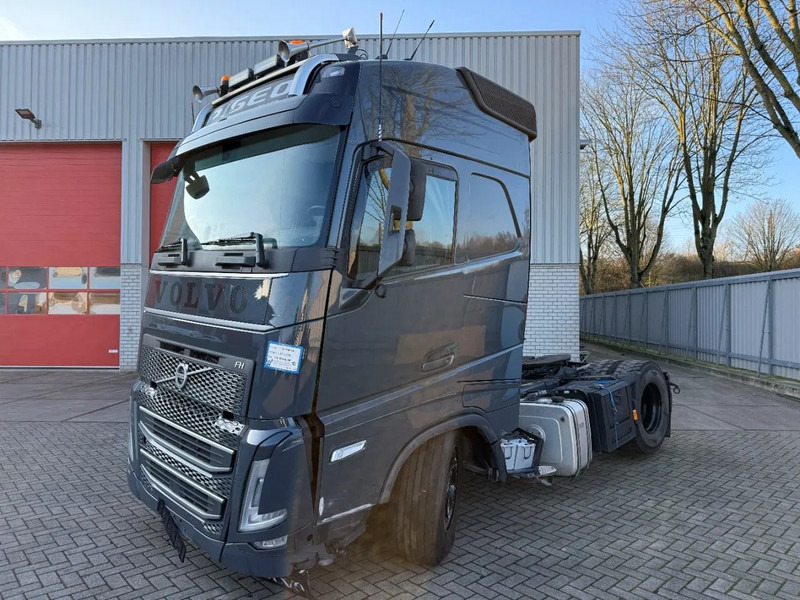 Volvo FH5-460 / VEB+ / HYDRAULICS / I-PARKCOOL / ONLY:188538 KM / FULL-AIR / ACC / LWDS / AUTOMATIC / EURO-6 / 2023 - Tractor unit: picture 1 Volvo FH5-460 / VEB+ / HYDRAULICS / I-PARKCOOL / ONLY:188538 KM / FULL-AIR / ACC / LWDS / AUTOMATIC / EURO-6 / 2023 - Tractor unit: picture 1