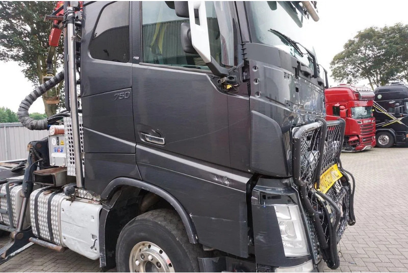 Leasing of Volvo FH16-750 / ENGINE RUNNING / 6x4 / RETARDER / BIG AXLE / VEB+ / PALFINGER FD250 / EURO-6 / 2016 Volvo FH16-750 / ENGINE RUNNING / 6x4 / RETARDER / BIG AXLE / VEB+ / PALFINGER FD250 / EURO-6 / 2016: picture 13