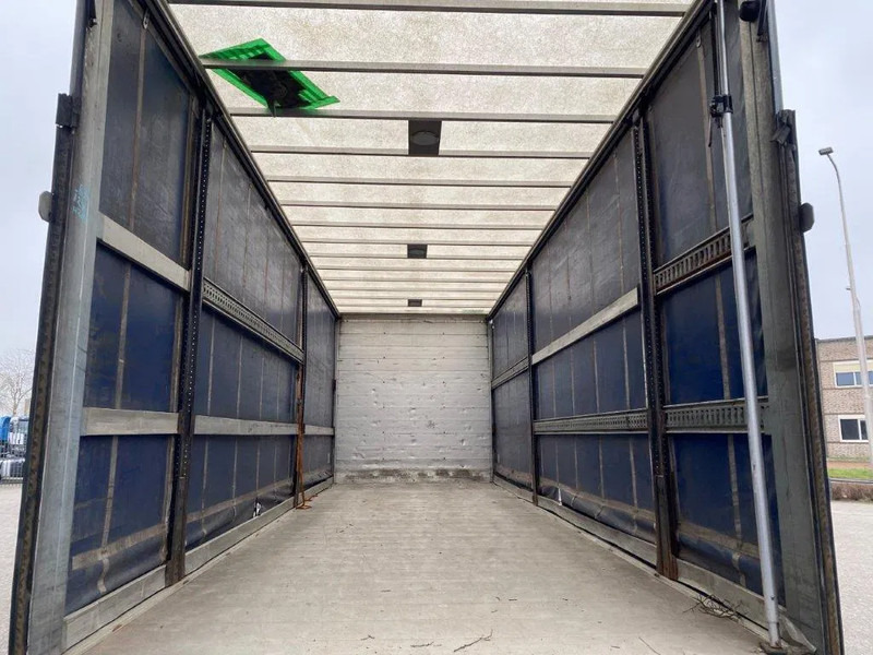 Volvo FM11-330 / LOW KM'S:472120 KM / LWDS / FULL-AIR / NAVI / CURTAIN SAILS / PLATFORM 2500KG / AUTOMATIC / EURO-6 / 2016 - Curtain side truck: picture 5 Volvo FM11-330 / LOW KM'S:472120 KM / LWDS / FULL-AIR / NAVI / CURTAIN SAILS / PLATFORM 2500KG / AUTOMATIC / EURO-6 / 2016 - Curtain side truck: picture 5