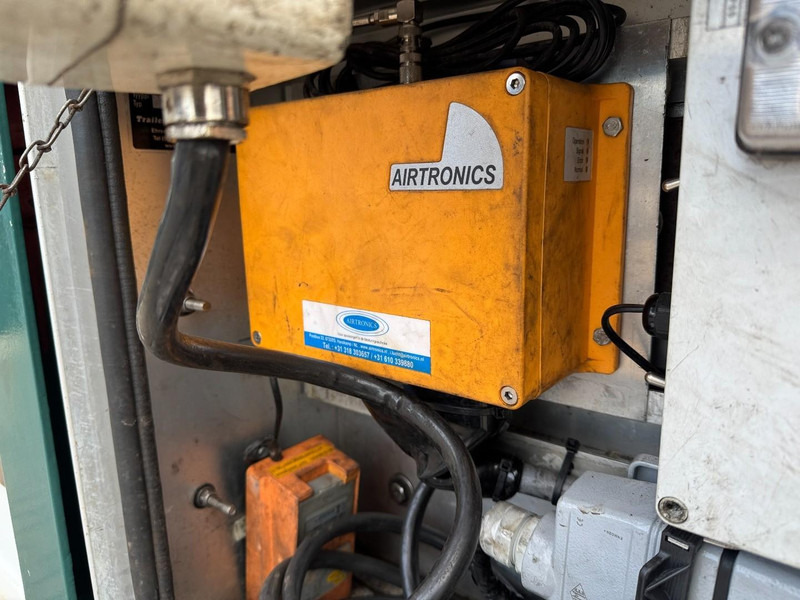 HAMMAR 151 S, Fully renovated, RC, 40 / 30 / 20 Ft - Container transporter/ Swap body semi-trailer: picture 5 HAMMAR 151 S, Fully renovated, RC, 40 / 30 / 20 Ft - Container transporter/ Swap body semi-trailer: picture 5