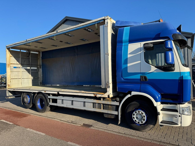 Renault Premium 410.26, Chicken, Hühner, Kippen, Galinhas - Livestock truck: picture 2 Renault Premium 410.26, Chicken, Hühner, Kippen, Galinhas - Livestock truck: picture 2