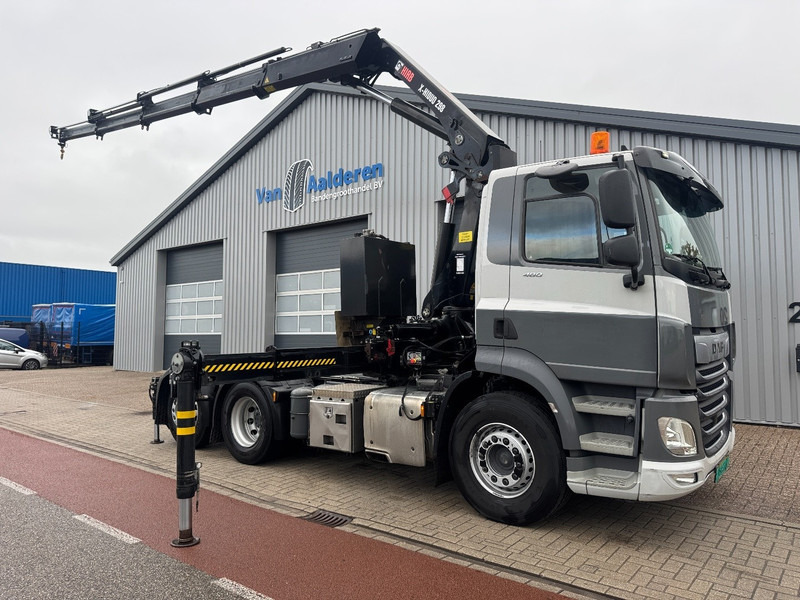 DAF CF480 FTN HIAB 298 EP-4, X-HiDuo (Kran, Kraan, Crane, Grua) - Tractor unit: picture 1 DAF CF480 FTN HIAB 298 EP-4, X-HiDuo (Kran, Kraan, Crane, Grua) - Tractor unit: picture 1