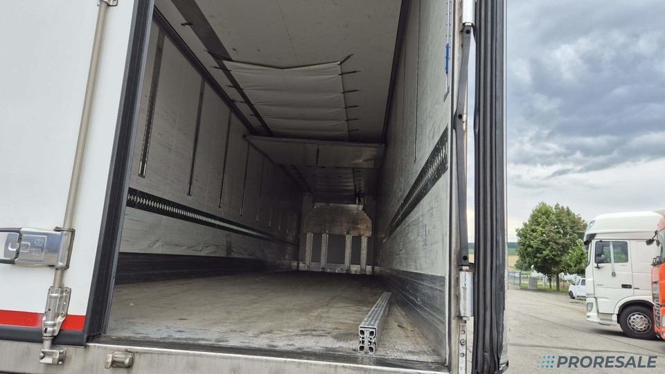 KRONE COOL LINER SD mrazírenský - MULTITEMP - dělící stěna + agregát CARRIER VECTOR 1950 Mt - Refrigerated semi-trailer: picture 5 KRONE COOL LINER SD mrazírenský - MULTITEMP - dělící stěna + agregát CARRIER VECTOR 1950 Mt - Refrigerated semi-trailer: picture 5