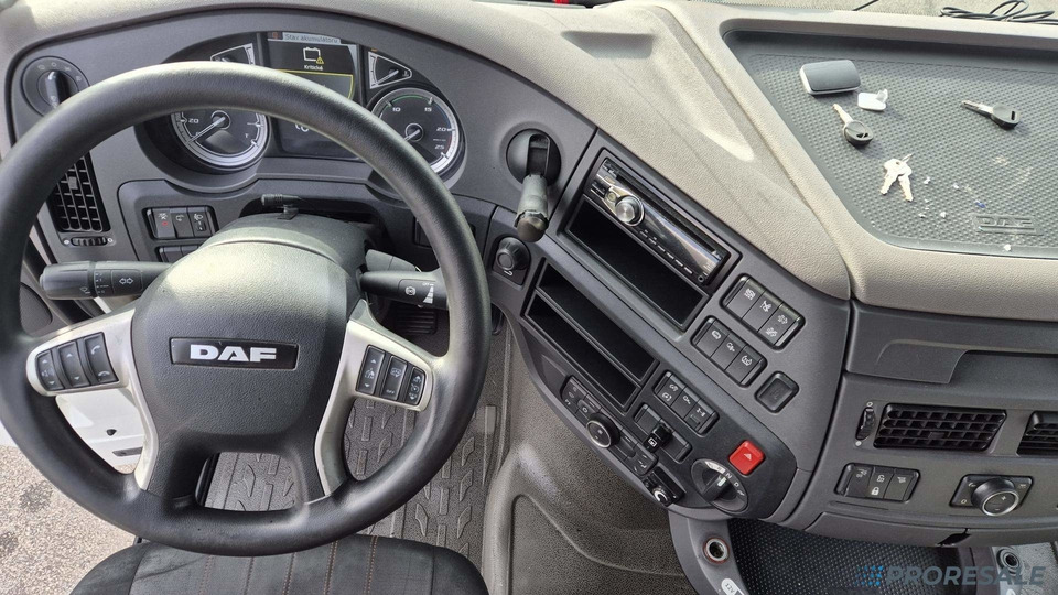 DAF XF 450 FT LOW DECK SSC EURO 6 - Tractor unit: picture 4 DAF XF 450 FT LOW DECK SSC EURO 6 - Tractor unit: picture 4