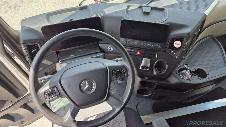 MERCEDES-BENZ ACTROS 1845 LS EURO 6 - Tractor unit: picture 4 MERCEDES-BENZ ACTROS 1845 LS EURO 6 - Tractor unit: picture 4