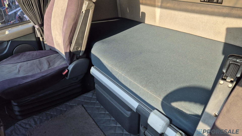 VOLVO FH 13.420 XL 42T EURO 5 - Tractor unit: picture 5 VOLVO FH 13.420 XL 42T EURO 5 - Tractor unit: picture 5