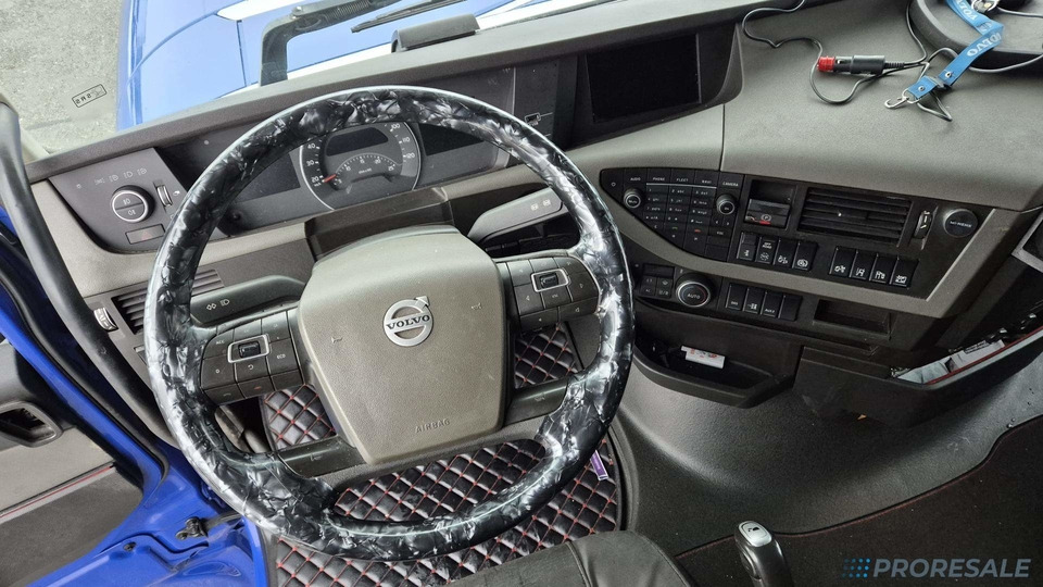 VOLVO FH 500 4X2 LOW DECK EURO 6 - Tractor unit: picture 4 VOLVO FH 500 4X2 LOW DECK EURO 6 - Tractor unit: picture 4