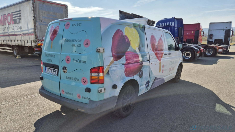 VOLKSWAGEN TRANSPORTER 2.5 TDi - nová mrazírenská vestavba + CARRIER XARIOS 230/12 V - vadný motor - Refrigerated delivery van: picture 5 VOLKSWAGEN TRANSPORTER 2.5 TDi - nová mrazírenská vestavba + CARRIER XARIOS 230/12 V - vadný motor - Refrigerated delivery van: picture 5