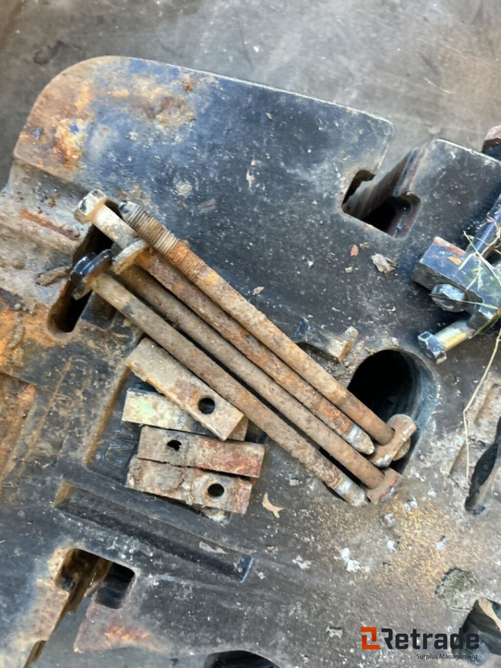 10 stk Front vekter til traktor - Counterweight: picture 4 10 stk Front vekter til traktor - Counterweight: picture 4