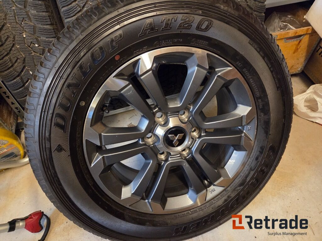 4 stk ubrukte felger og dekk som passer Mitsubishi L200 2022 mod - Construction equipment: picture 3 4 stk ubrukte felger og dekk som passer Mitsubishi L200 2022 mod - Construction equipment: picture 3