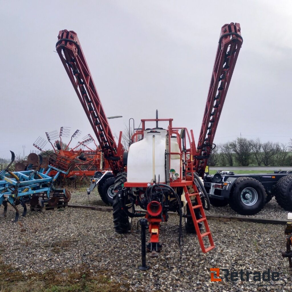 Bargam 2700 Elios 24m. Trailersprøjte. - Agricultural machinery: picture 2 Bargam 2700 Elios 24m. Trailersprøjte. - Agricultural machinery: picture 2