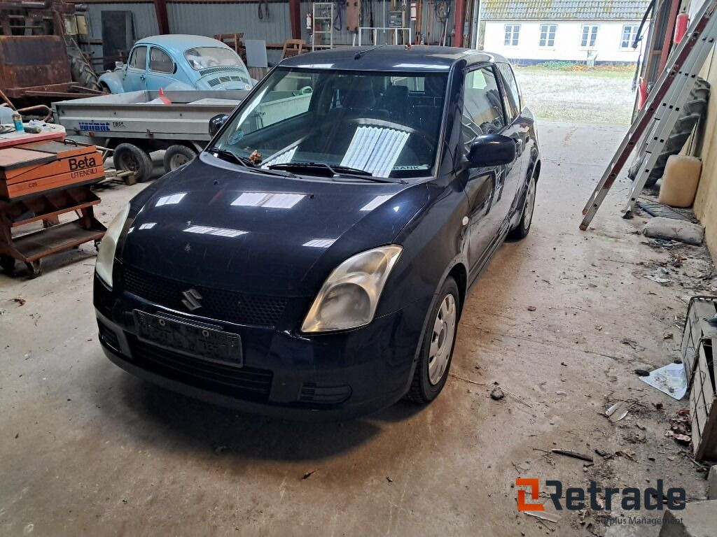 Bil Suzuki Swift 1,3 A/mt - Car: picture 1 Bil Suzuki Swift 1,3 A/mt - Car: picture 1