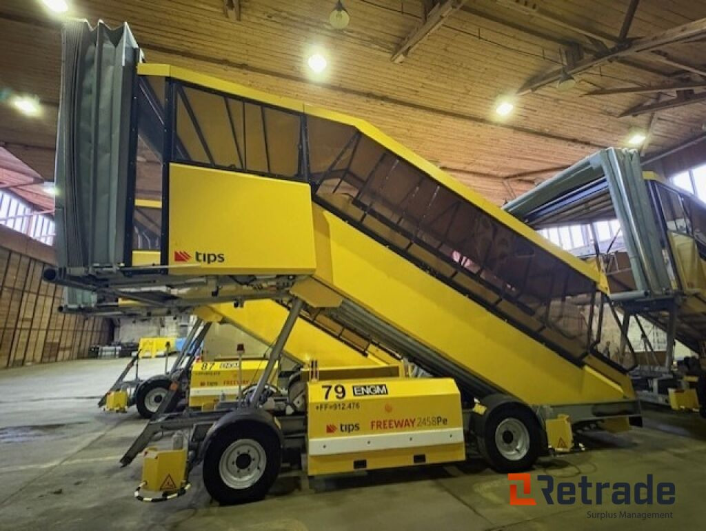 Flytrapp - TIPS FREEWAY 2458Pe - Lav timestand. - Passenger stairs: picture 3 Flytrapp - TIPS FREEWAY 2458Pe - Lav timestand. - Passenger stairs: picture 3
