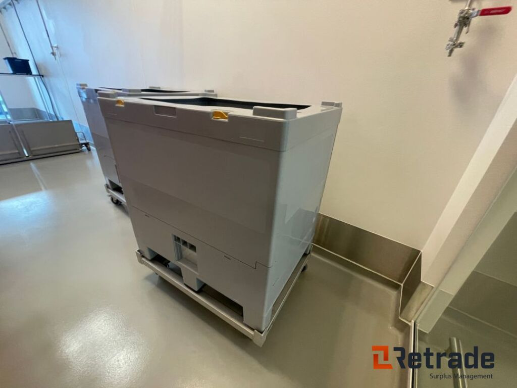 250 L Sammenklappelige Plastik Kasser / Collapsible Plast-Containers - Industrial equipment: picture 4 250 L Sammenklappelige Plastik Kasser / Collapsible Plast-Containers - Industrial equipment: picture 4