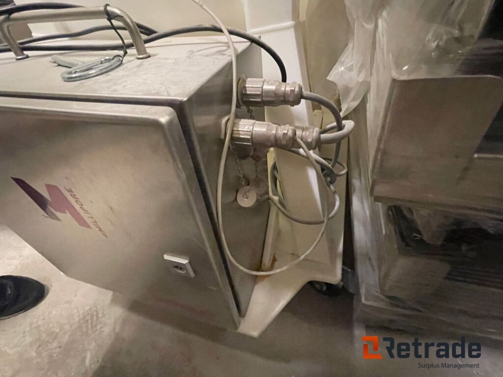 Mobius Mix100 Med Plastik Kar / Mix100 With Plastic Tub - Industrial equipment: picture 3 Mobius Mix100 Med Plastik Kar / Mix100 With Plastic Tub - Industrial equipment: picture 3