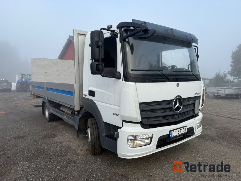 Lastebil Mercedes-Benz Atego EURO 6 Lav kilometer stand med baklem leveres ferdig EU - Dropside/ Flatbed truck: picture 3 Lastebil Mercedes-Benz Atego EURO 6 Lav kilometer stand med baklem leveres ferdig EU - Dropside/ Flatbed truck: picture 3