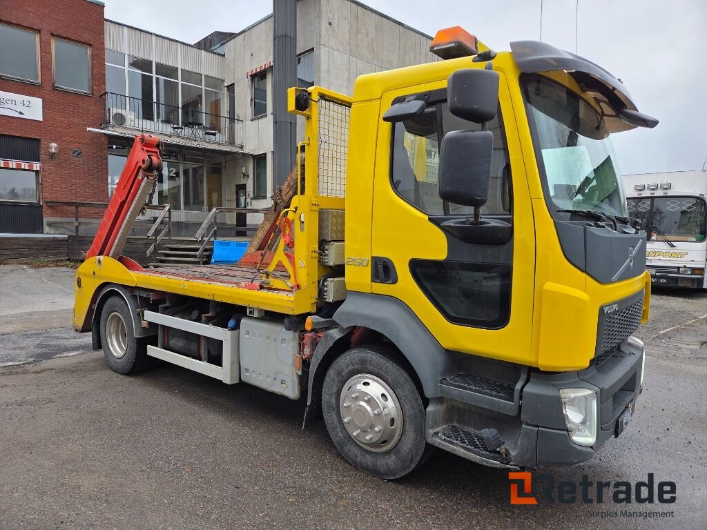 Liftdumper Volvo FE 250 - Skip loader truck: picture 2 Liftdumper Volvo FE 250 - Skip loader truck: picture 2