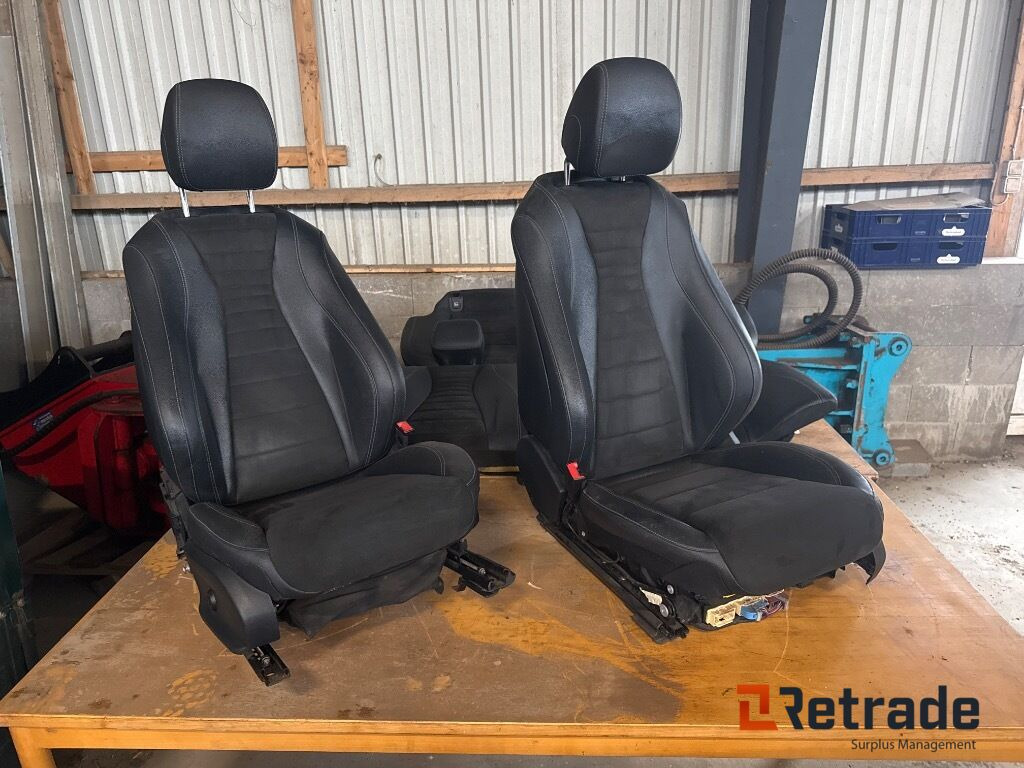 Mercedes Benz Dellæder - Car: picture 2 Mercedes Benz Dellæder - Car: picture 2