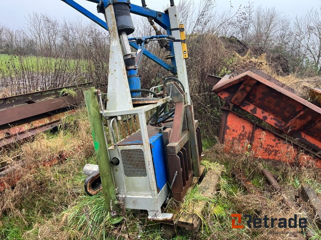 Udstyr og tilbehør AL VAC Vacum flisemaskine - Construction equipment: picture 3 Udstyr og tilbehør AL VAC Vacum flisemaskine - Construction equipment: picture 3